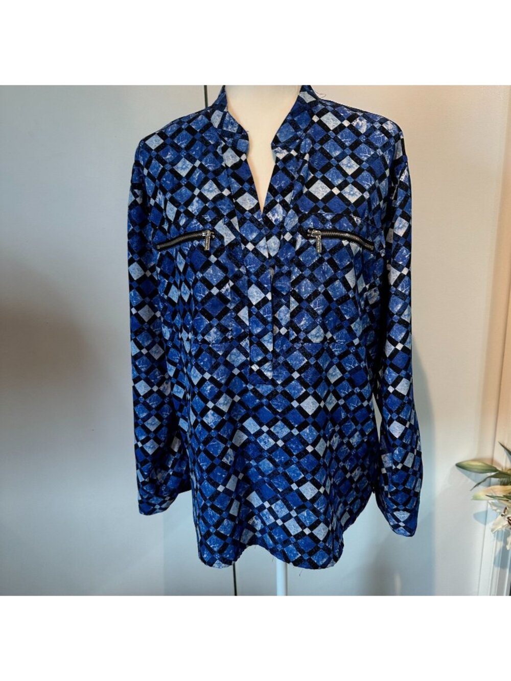 Michael Kors Womens Blue Checkered Long Sleeve Tunic Top With Zipper Pockets - L